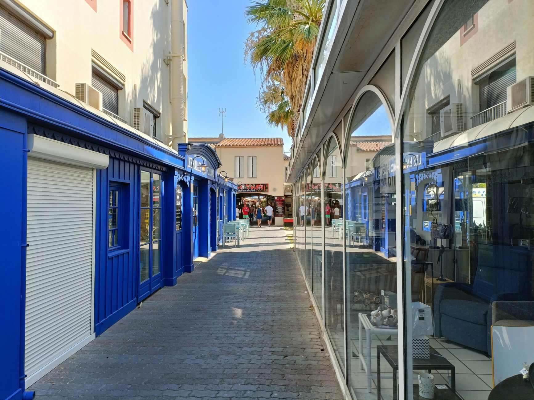 Agence immobilière commerciale équipe à Villeneuve-d'Ascq